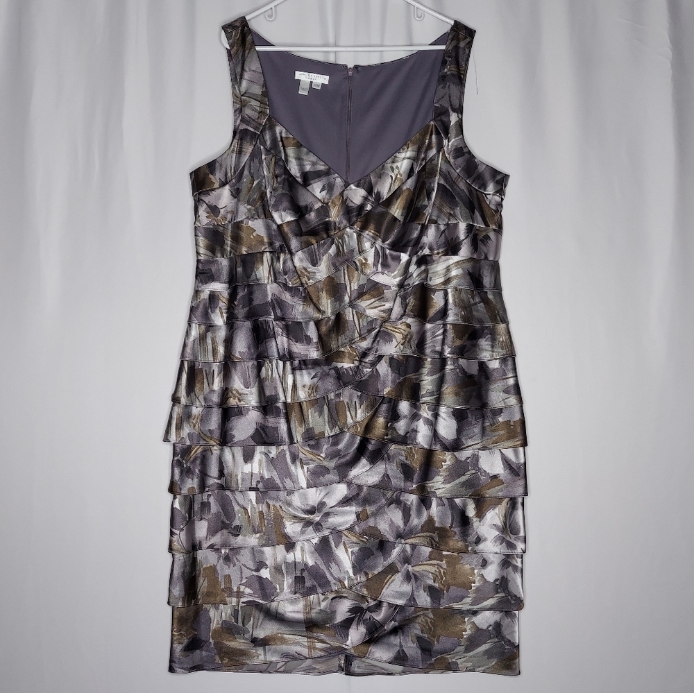 London Times Dress 20W Sleeveless Vneck Empire Evening Midi Ruffle Metallic Gray